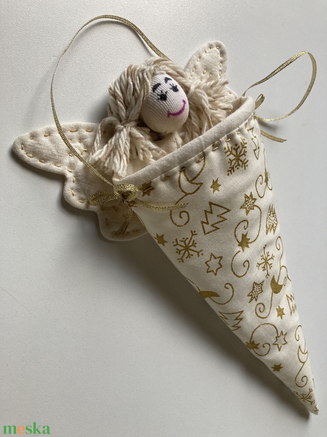 Angyalkás ajándék tölcsér - karácsony - mikulás - mikulás csizma és zokni - Meska.hu