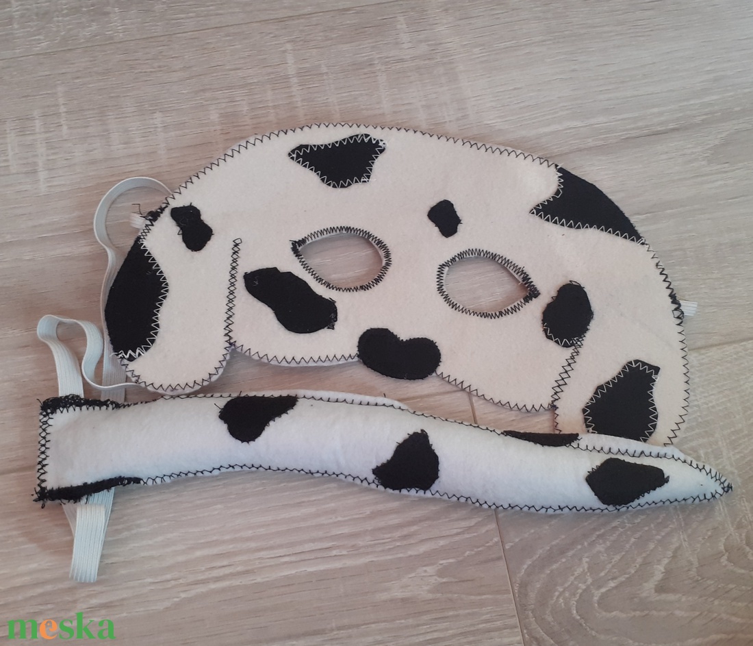 Dalmata kutyus álarc és farok filcből - ruha & divat - jelmez & álarc - álarc - Meska.hu Dalmata kutyus álarc és farok filcből - ruha & divat - jelmez & álarc - álarc - Meska.hu