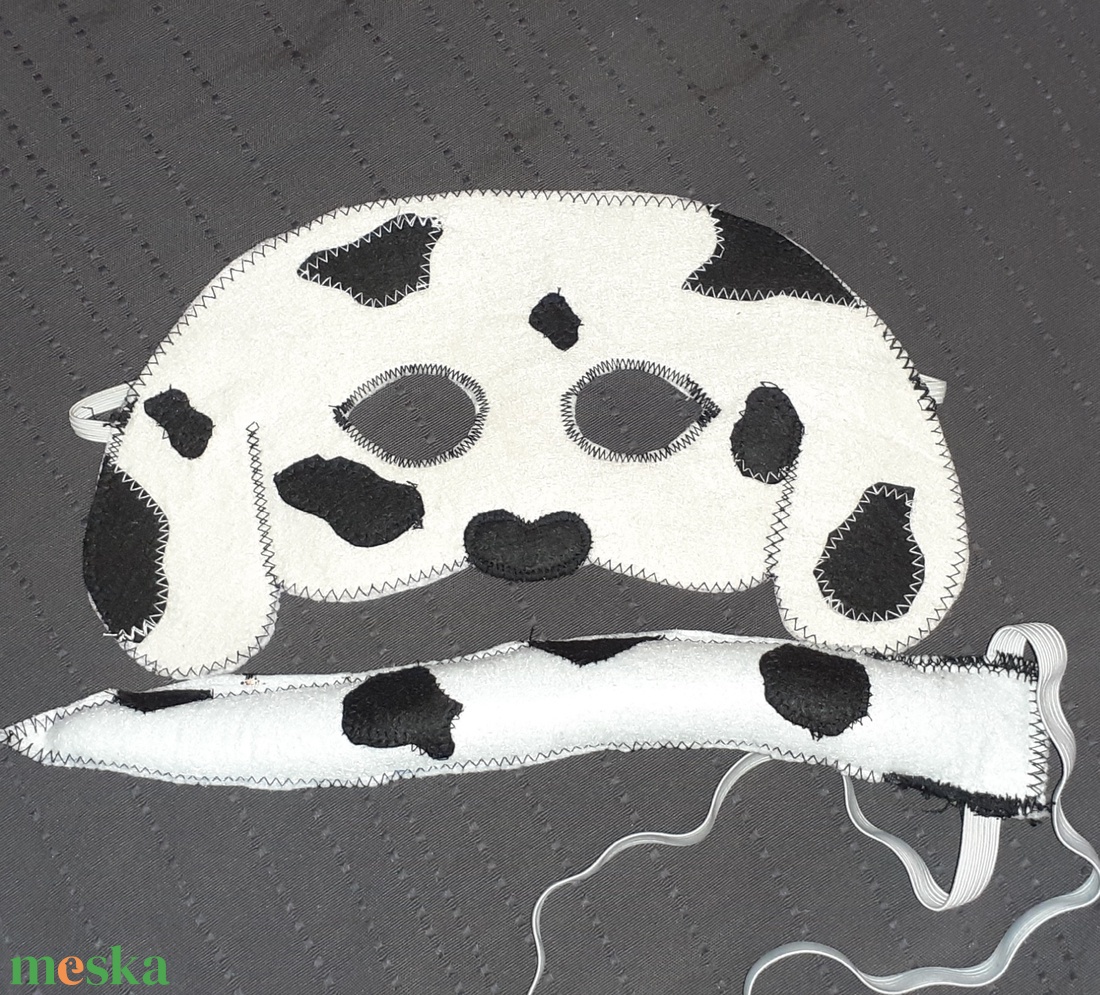Dalmata kutyus álarc és farok filcből - ruha & divat - jelmez & álarc - álarc - Meska.hu Dalmata kutyus álarc és farok filcből - ruha & divat - jelmez & álarc - álarc - Meska.hu