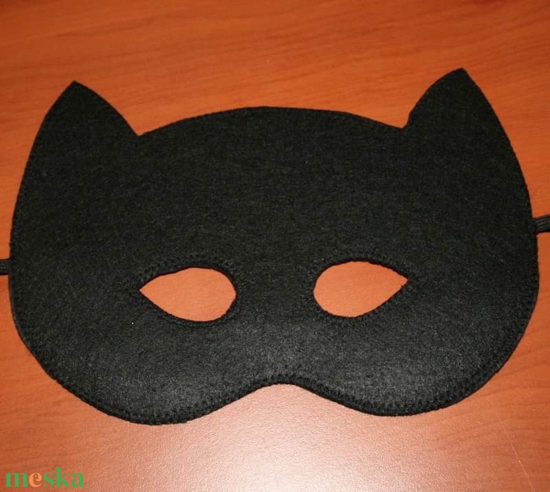 Fekete Batman superhős álarc filcből kisfiúknak - ruha & divat - jelmez & álarc - álarc - Meska.hu Fekete Batman superhős álarc filcből kisfiúknak - ruha & divat - jelmez & álarc - álarc - Meska.hu
