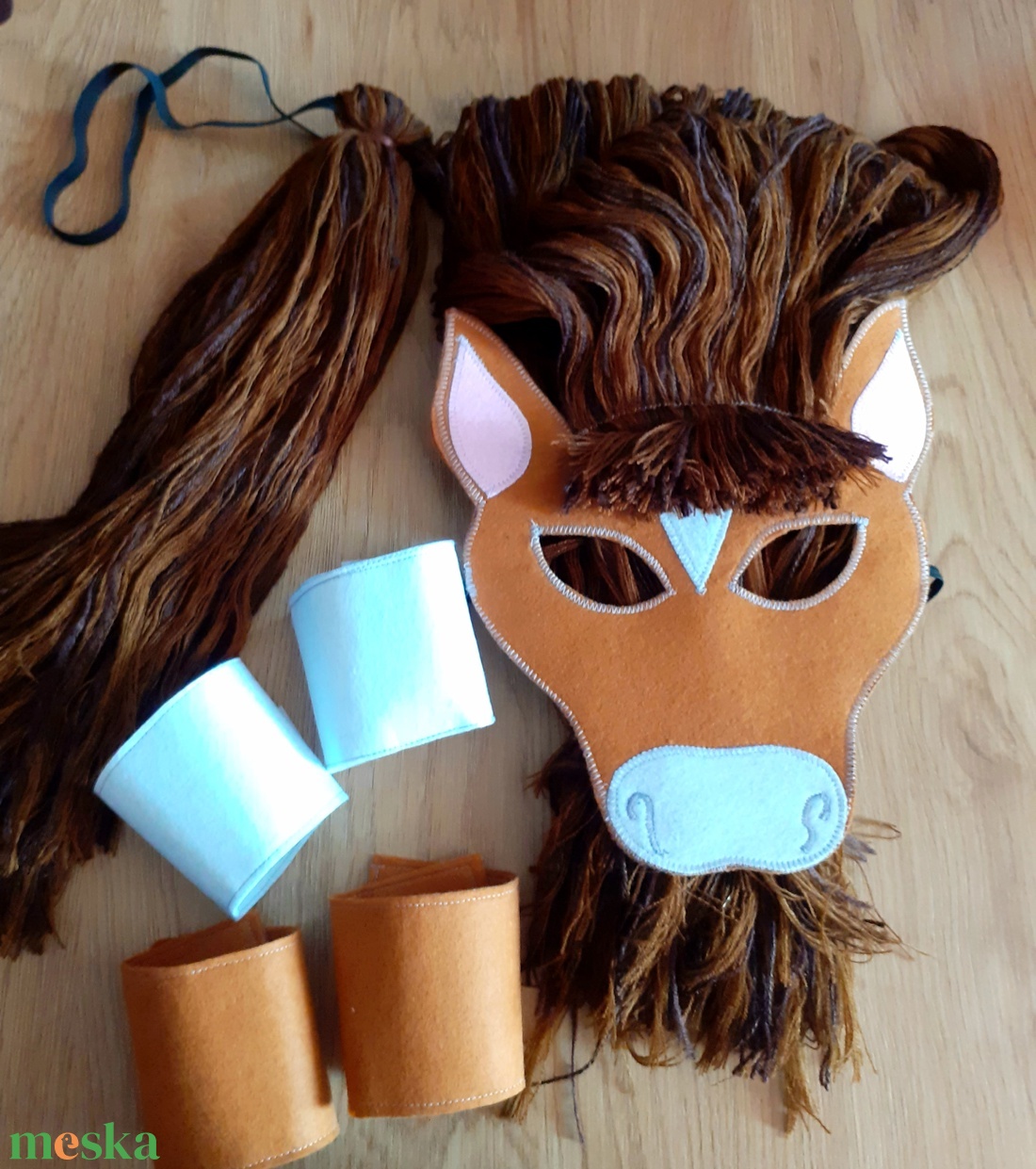 lovas farsangi szett  filcből - ruha & divat - jelmez & álarc - jelmez - Meska.hu