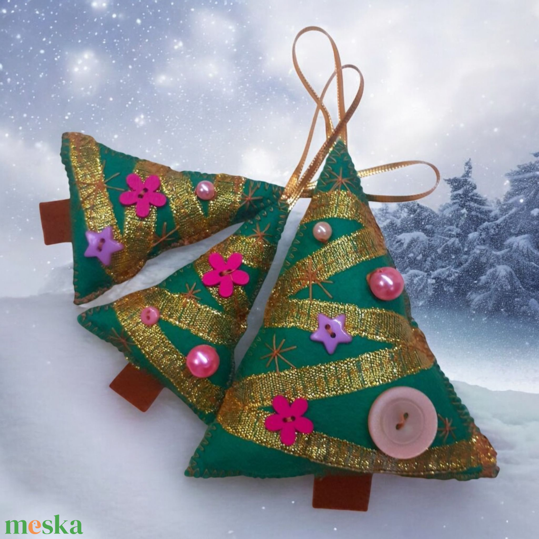 Zöld-arany filc díszek  - karácsony - karácsonyi lakásdekoráció - karácsonyfadíszek - Meska.hu Zöld-arany filc díszek  - karácsony - karácsonyi lakásdekoráció - karácsonyfadíszek - Meska.hu