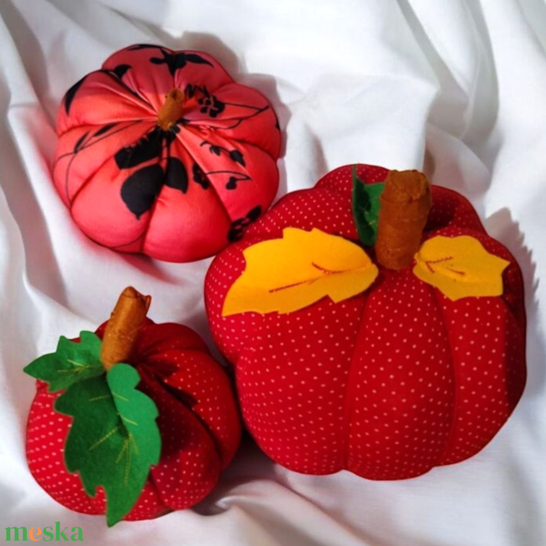 Tök textiltök dekoráció - kellékek & szerszámok - dekorációs kellékek - őszi dekor - őszi dekortök - Meska.hu Tök textiltök dekoráció - kellékek & szerszámok - dekorációs kellékek - őszi dekor - őszi dekortök - Meska.hu