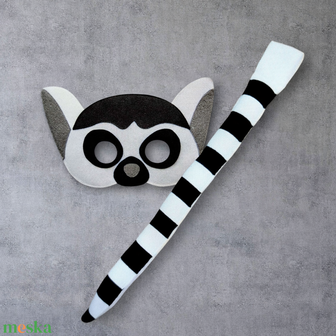 Gyűrűsfarkú maki álarc és farok filcből - ruha & divat - jelmez & álarc - álarc - Meska.hu