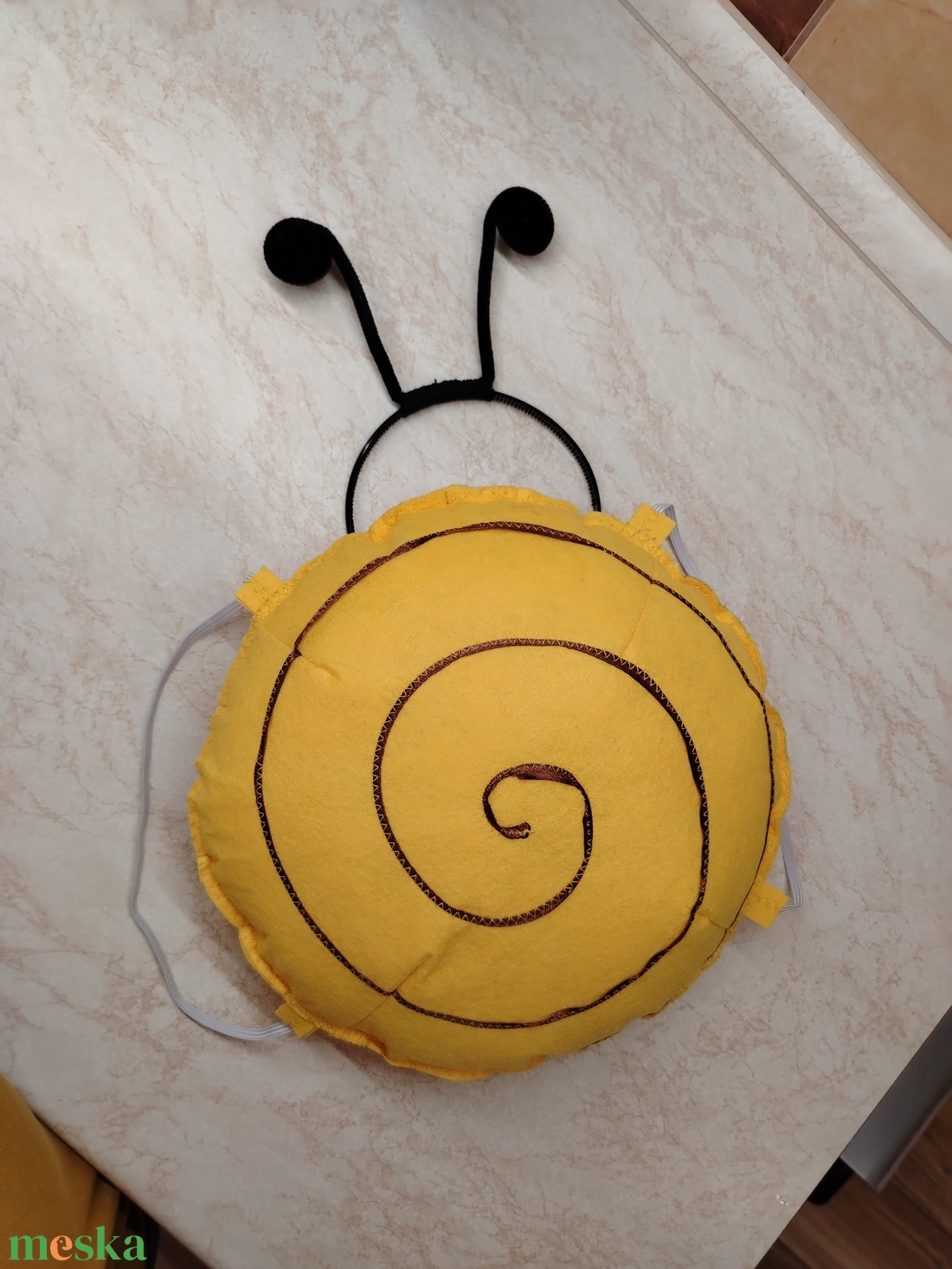 2 évesre való Csiga  jelmez filcből és csáp - ruha & divat - jelmez & álarc - jelmez - Meska.hu