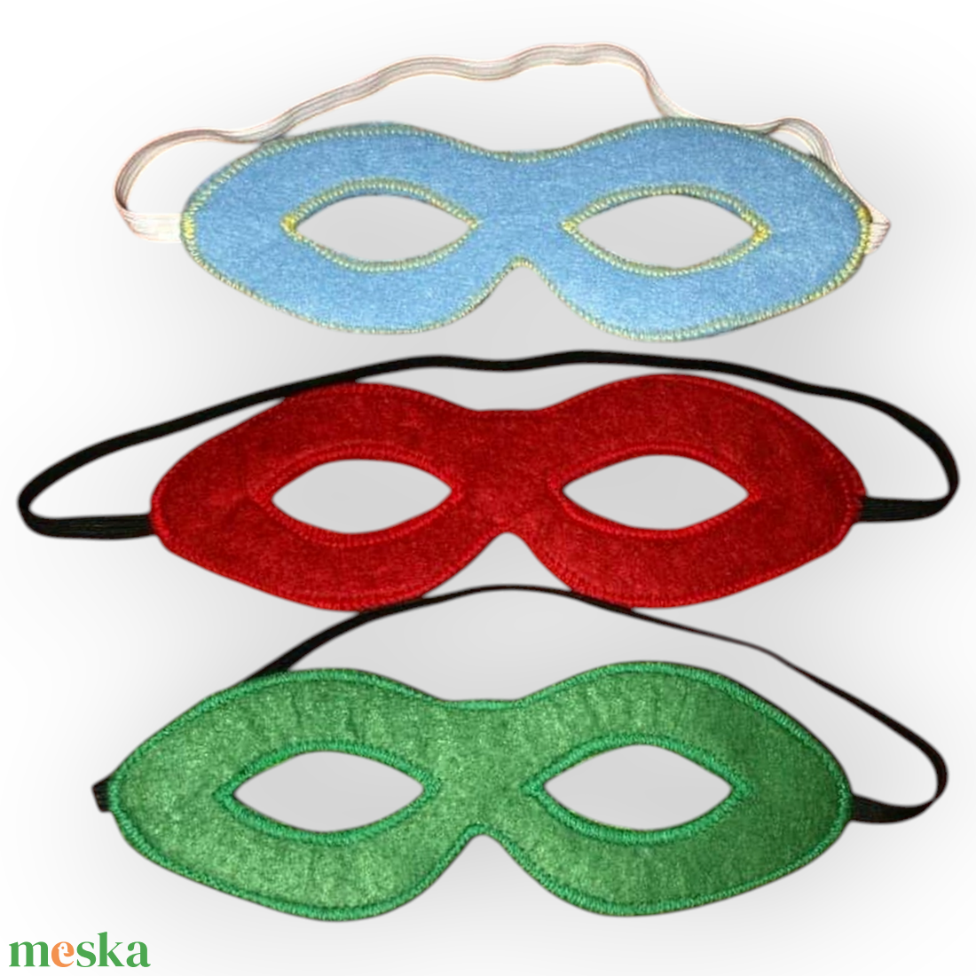 Fekete szuperhős álarc filcből - ruha & divat - jelmez & álarc - álarc - Meska.hu