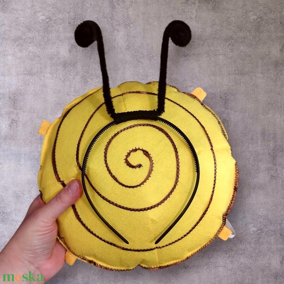 2éves  Ikreknek, Csiga és pillangó jelmez  filcből és csáp - ruha & divat - jelmez & álarc - jelmez - Meska.hu