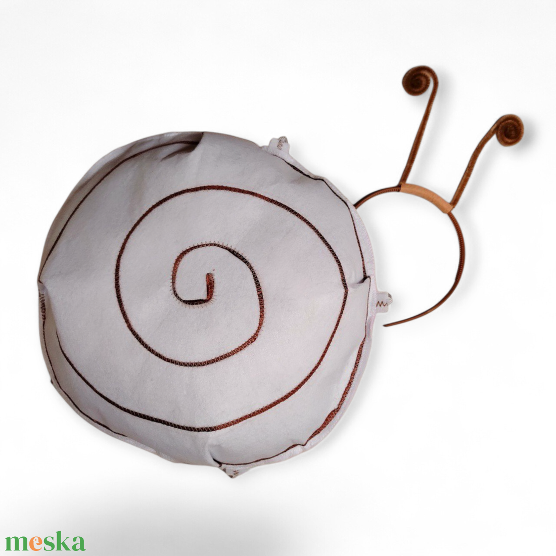 Fehér Csigaház  filcből és csáp jelmez - ruha & divat - jelmez & álarc - jelmez - Meska.hu