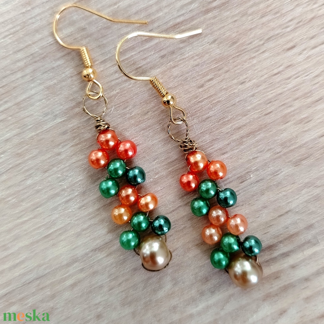 Zöld arany Gyöngyös  fülbevaló - ékszer - fülbevaló - lógó fülbevaló - Meska.hu