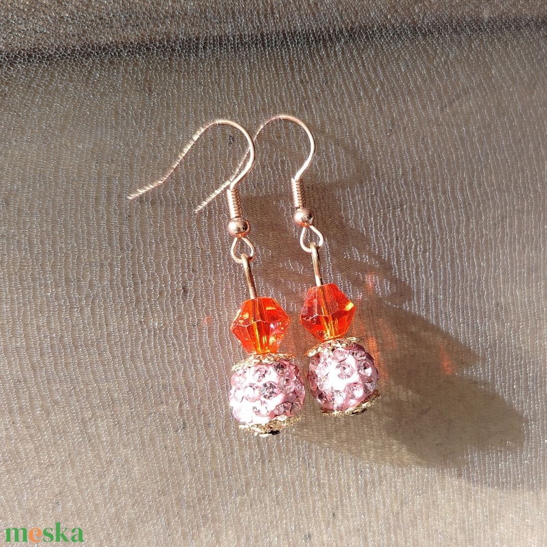 Narancs pink rosegold Gyöngyös kézműves fülbevaló - ékszer - fülbevaló - lógó fülbevaló - Meska.hu Narancs pink rosegold Gyöngyös kézműves fülbevaló - ékszer - fülbevaló - lógó fülbevaló - Meska.hu