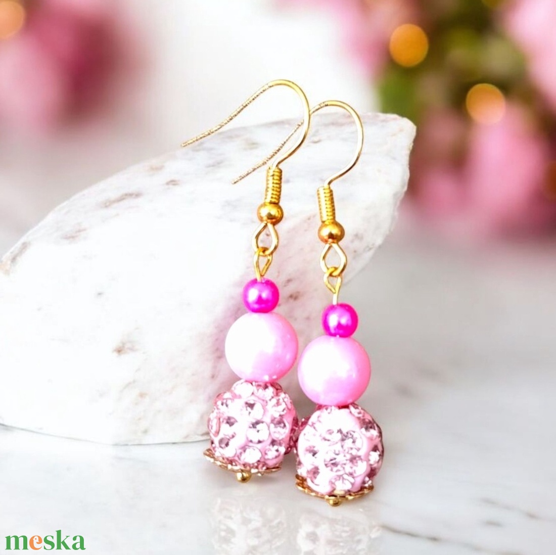 Rózsaszín pink rosegold Gyöngyös kézműves fülbevaló - ékszer - fülbevaló - lógó fülbevaló - Meska.hu Rózsaszín pink rosegold Gyöngyös kézműves fülbevaló - ékszer - fülbevaló - lógó fülbevaló - Meska.hu