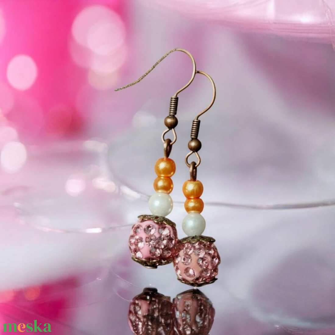 Narancs fehér pink rosegold Gyöngyös kézműves fülbevaló - ékszer - fülbevaló - lógó fülbevaló - Meska.hu Narancs fehér pink rosegold Gyöngyös kézműves fülbevaló - ékszer - fülbevaló - lógó fülbevaló - Meska.hu