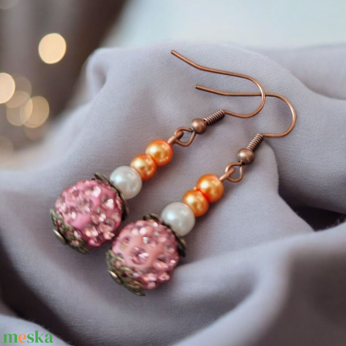 Narancs fehér pink rosegold Gyöngyös kézműves fülbevaló - ékszer - fülbevaló - lógó fülbevaló - Meska.hu Narancs fehér pink rosegold Gyöngyös kézműves fülbevaló - ékszer - fülbevaló - lógó fülbevaló - Meska.hu