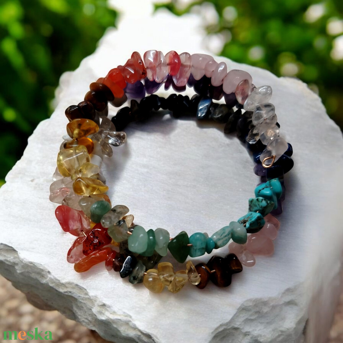 Ásvány karkötő memoria karkötő  - ékszer - karkötő - memóriadrótos karkötő - Meska.hu