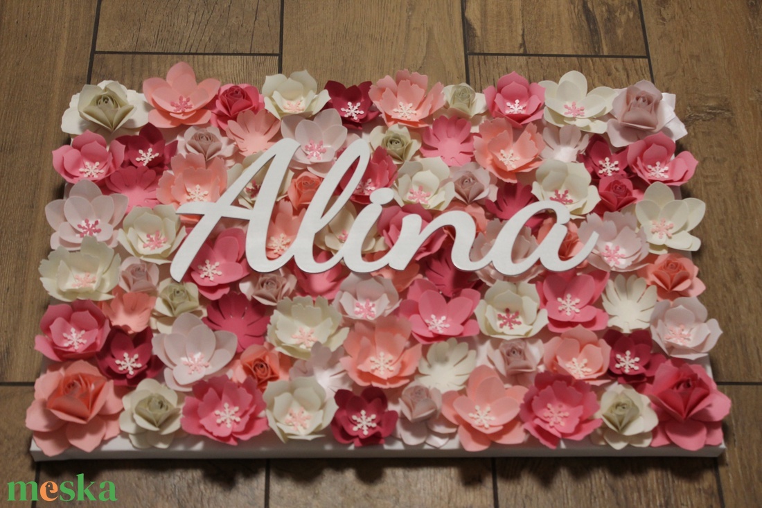 Papírvirág dekoráció, falikép, felirattal - otthon & életmód - dekoráció - fali és függő dekoráció - falra akasztható dekor - Meska.hu