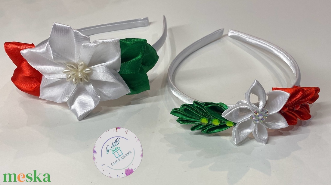 Nemzeti színű kitűzők és hajpántok - ruha & divat - hajdísz & hajcsat - hajgumi - Meska.hu