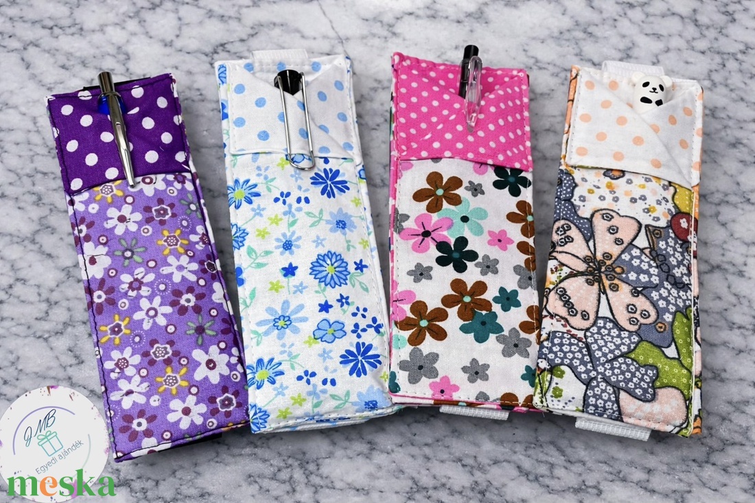 Varrott tolltartó+könyvjelző - otthon & életmód - papír, írószer - tolltartó & ceruzatekercs - Meska.hu