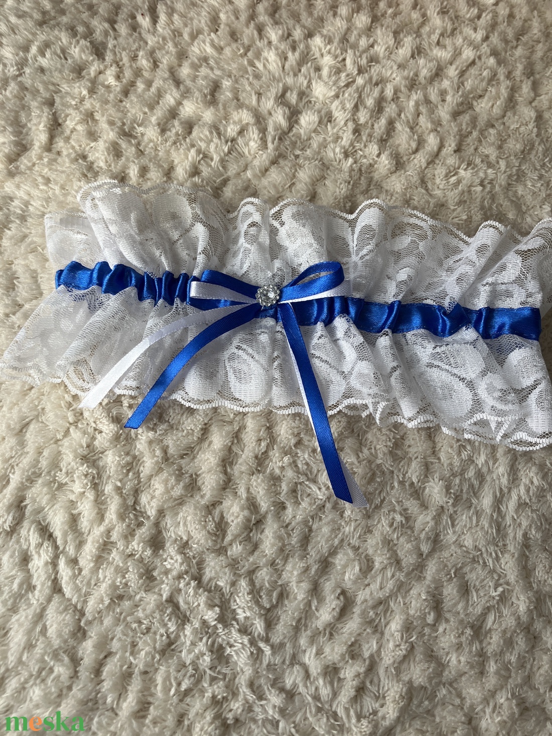 Combcsipke - esküvő - kiegészítők - kitűző - Meska.hu