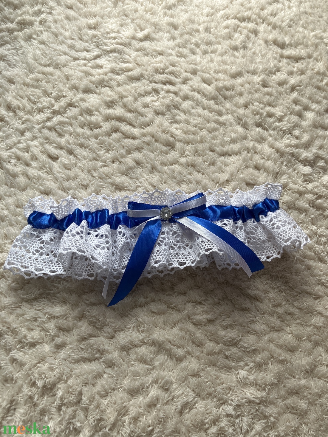 Combcsipke  - esküvő - kiegészítők - harisnyatartó & valami kék - Meska.hu
