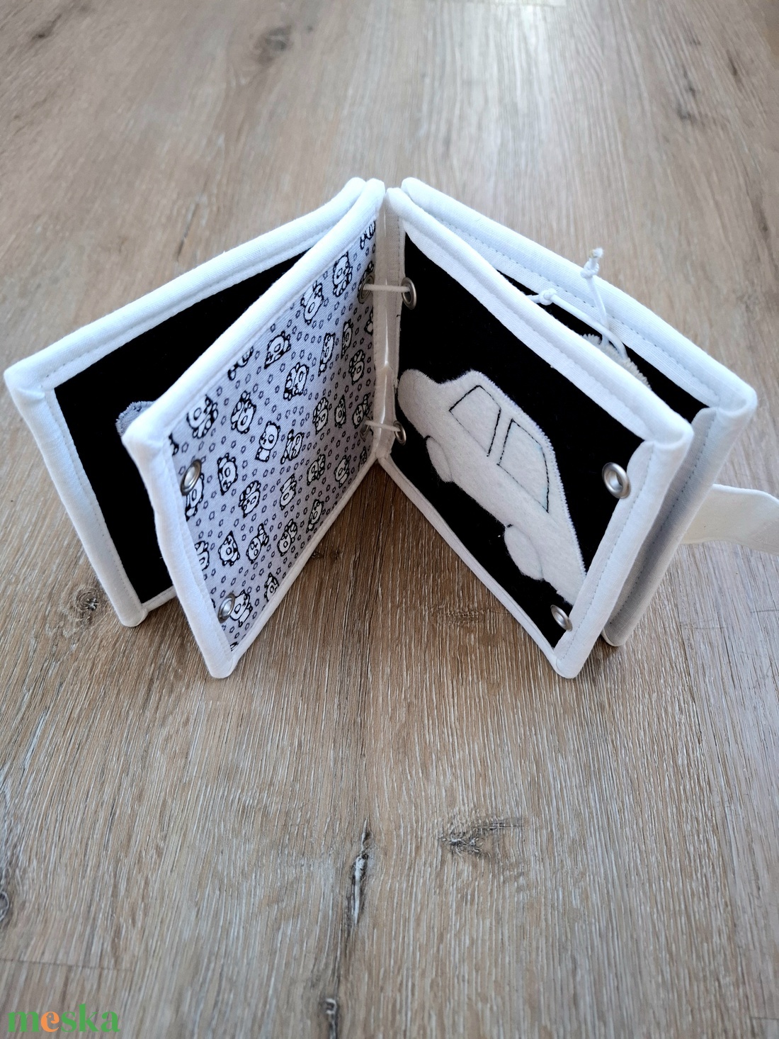 Fekete-fehér kontrasztos könyv - játék & sport - Meska.hu