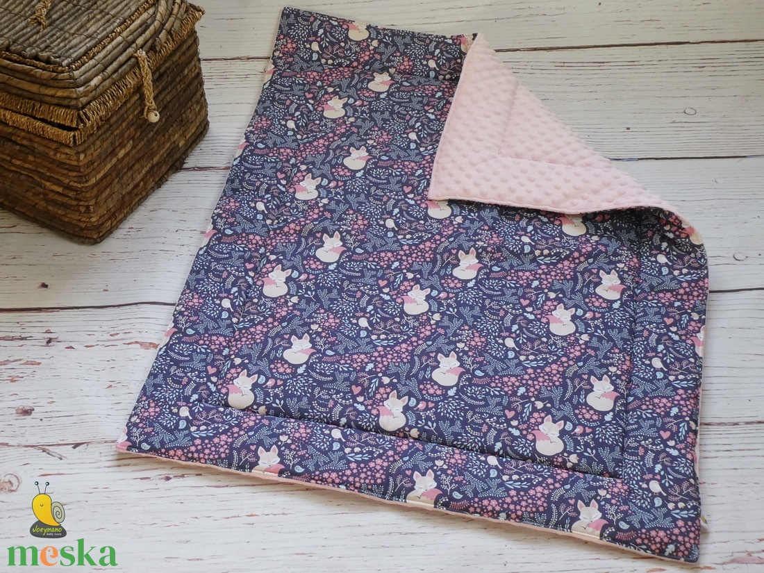 Babatakaró minkyvel - Kék alvó róka - otthon & életmód - babaszoba, gyerekszoba - Meska.hu