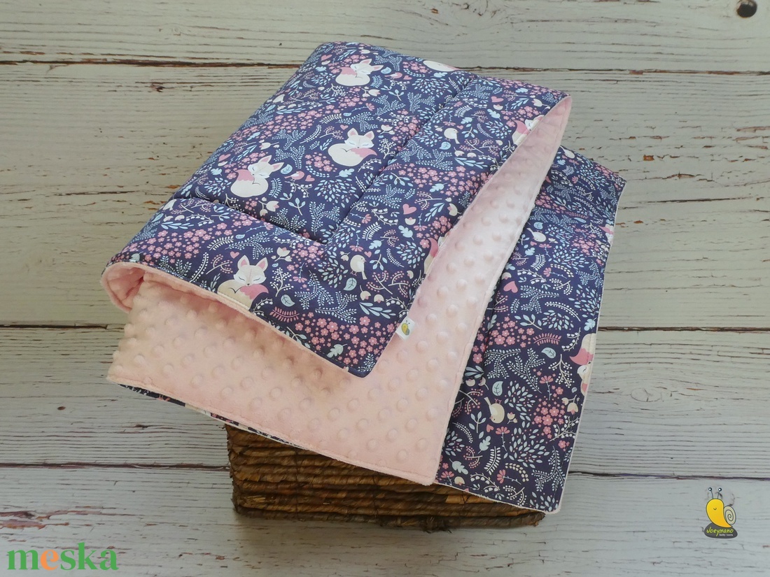 Babatakaró minkyvel - Kék alvó róka - otthon & életmód - babaszoba, gyerekszoba - Meska.hu