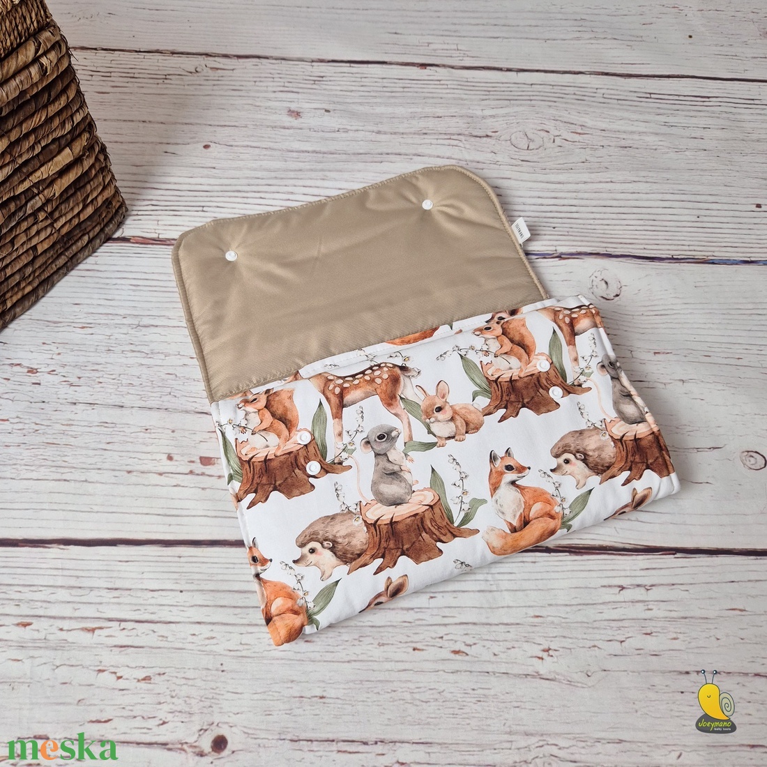 Pelenkázóalátétes pelenkatartó - Erdei állatok - baba - mama - pelenkázó, babafürdető kellékek - pelenkázó neszeszer, pelenkatartó - Meska.hu