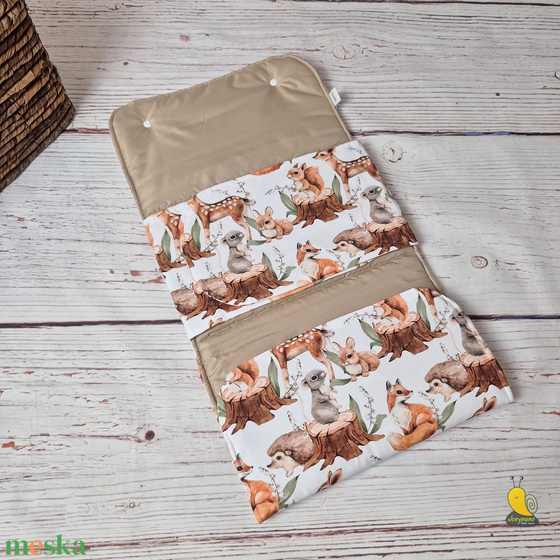 Pelenkázóalátétes pelenkatartó - Erdei állatok - baba - mama - pelenkázó, babafürdető kellékek - pelenkázó neszeszer, pelenkatartó - Meska.hu
