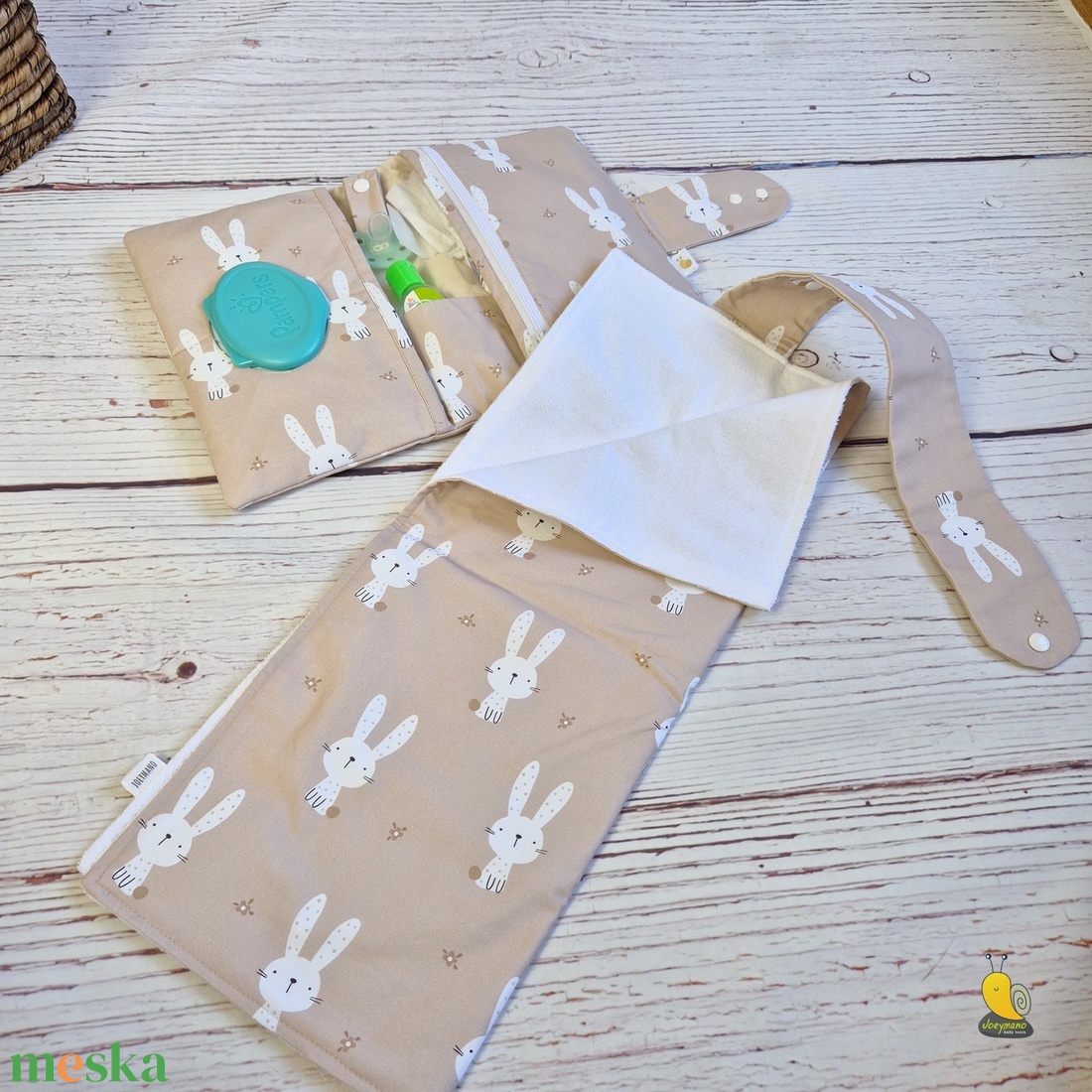 Pelenkázó neszesszer - Nyuszik - baba - mama - pelenkázó, babafürdető kellékek - pelenkázó neszeszer, pelenkatartó - Meska.hu