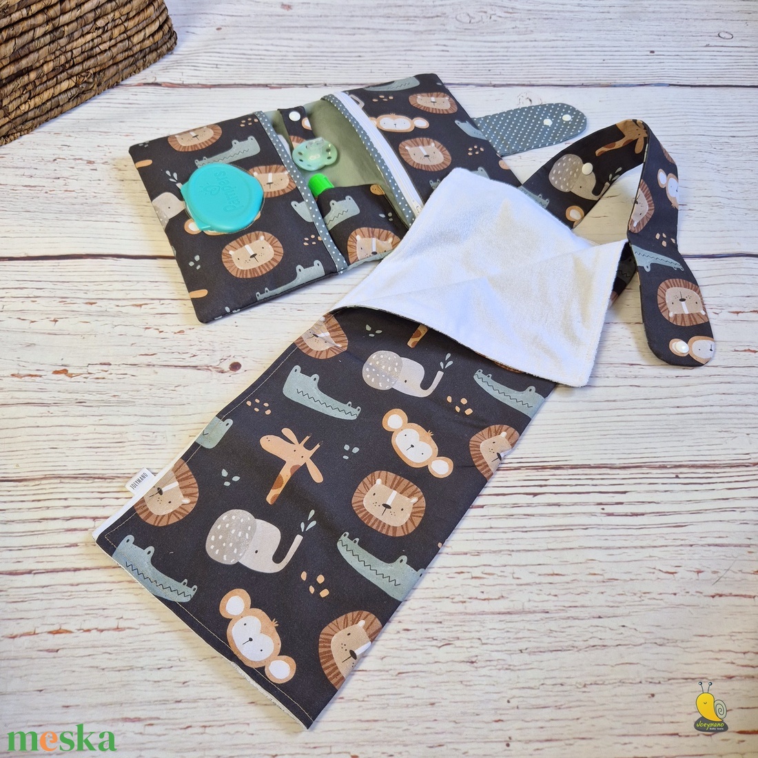 Pelenkázó neszesszer - Szafari - baba - mama - pelenkázó, babafürdető kellékek - pelenkázó neszeszer, pelenkatartó - Meska.hu