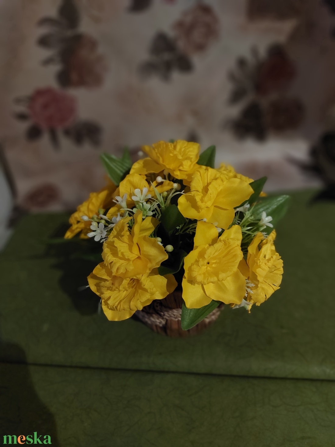 Nárciszos asztaldísz  - ünnepi díszek, dekorációk - húsvéti díszek és dekorációk - húsvéti asztaldíszek - Meska.hu