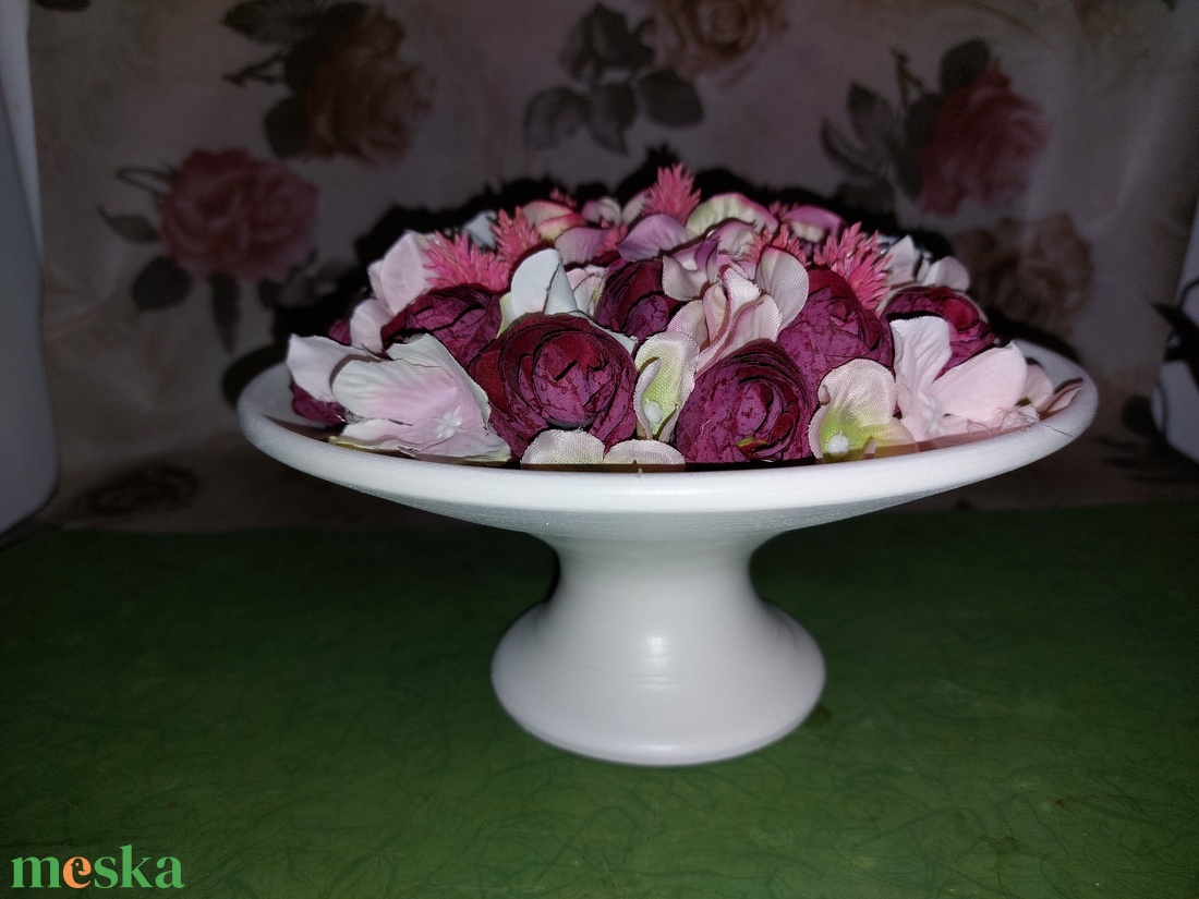 Rózsás tál - otthon & életmód - dekoráció - asztal és polc dekoráció - asztaldísz - Meska.hu