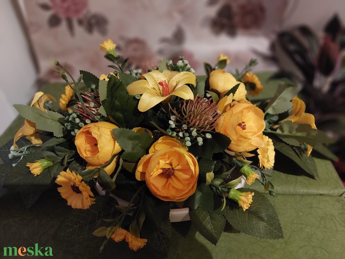 Tavaszi asztaldísz - otthon & életmód - dekoráció - asztal és polc dekoráció - asztaldísz - Meska.hu