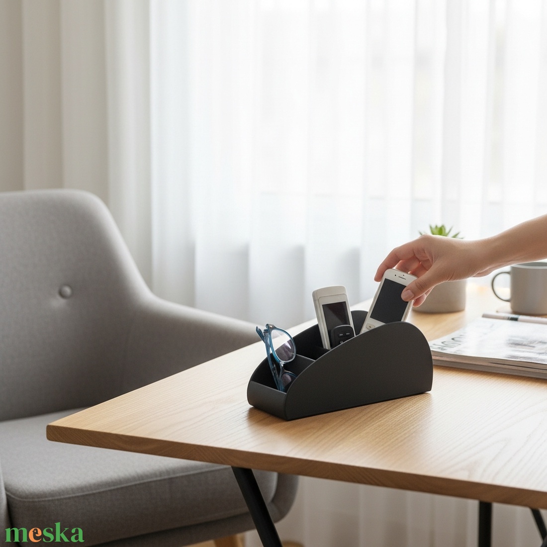 Asztali távirányító- és telefon tartó - otthon & életmód - dekoráció - asztal és polc dekoráció - dekorációs tál, tartó - Meska.hu