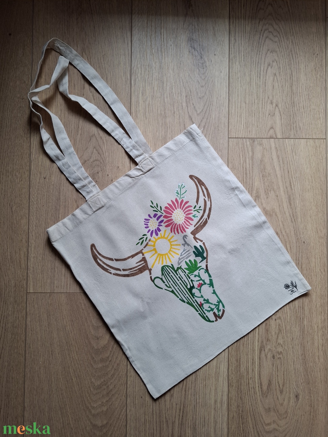 Szarvasmarha koponya hosszúfülű vászontáska - táska & tok - bevásárlás & shopper táska - shopper, textiltáska, szatyor - Meska.hu Szarvasmarha koponya hosszúfülű vászontáska - táska & tok - bevásárlás & shopper táska - shopper, textiltáska, szatyor - Meska.hu