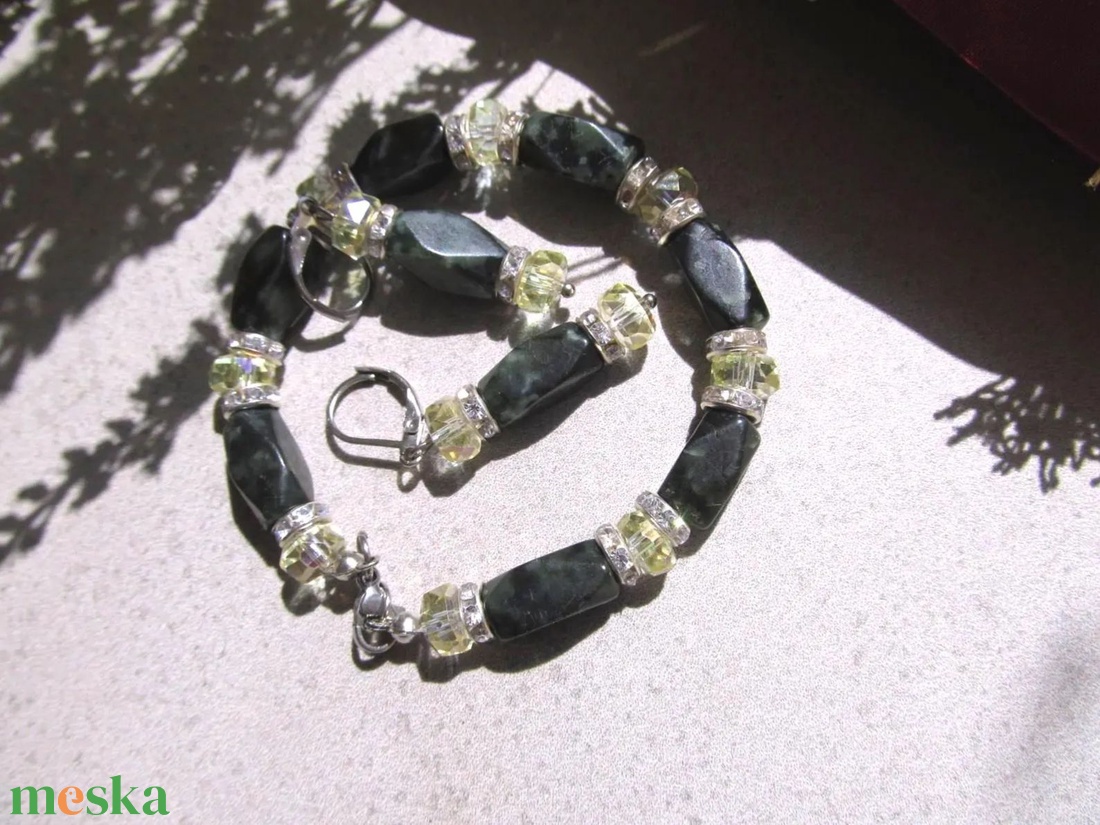 Kézzel készült Jáspis és Sárga Kristály Ékszerszett � Zöld Ásvány Karkötő és Fülbevaló - ékszer - ékszerszett - Meska.hu