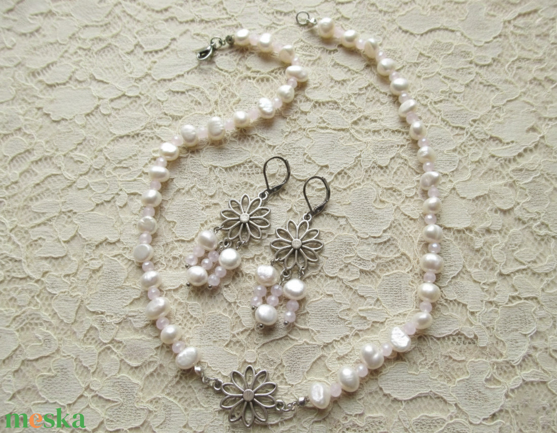 Vintage Álom � Kézzel Készült Virágos Ékszerkompozíció - ékszer - ékszerszett - Meska.hu