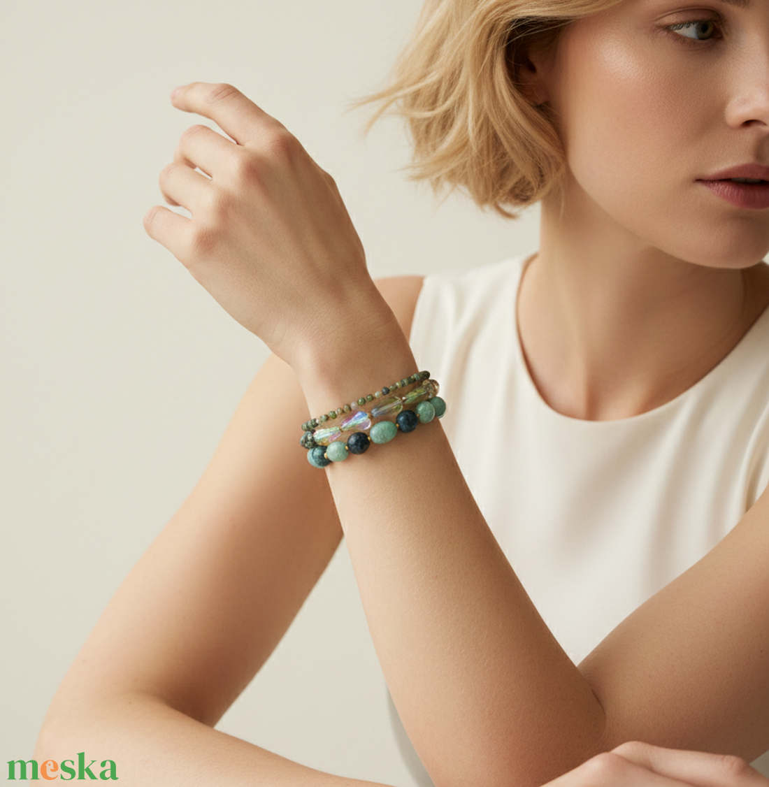 Kecses Ívű Luxus � Indiai achát onyx és arany hematit kecses karkötő - ékszer - karkötő - ásványkarkötő - Meska.hu