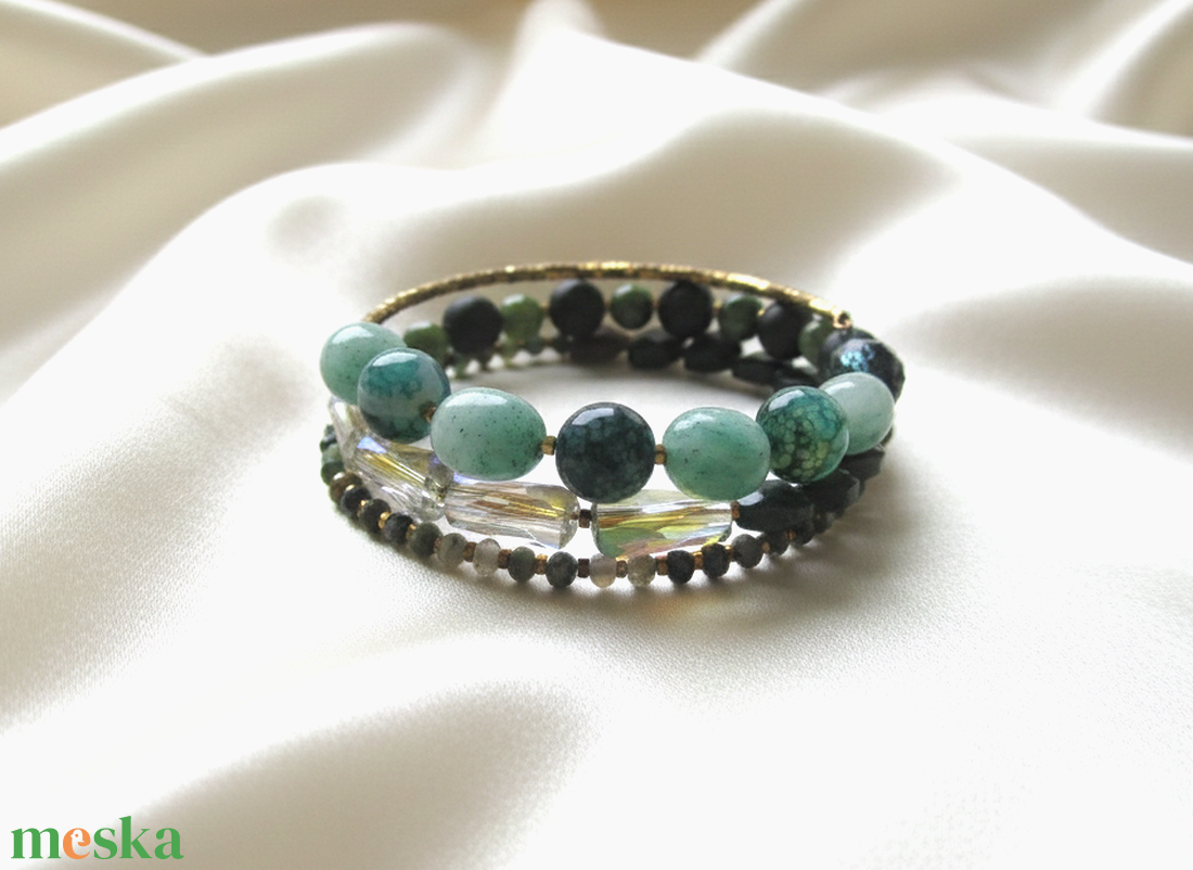 Kecses Ívű Luxus � Indiai achát onyx és arany hematit kecses karkötő - ékszer - karkötő - ásványkarkötő - Meska.hu