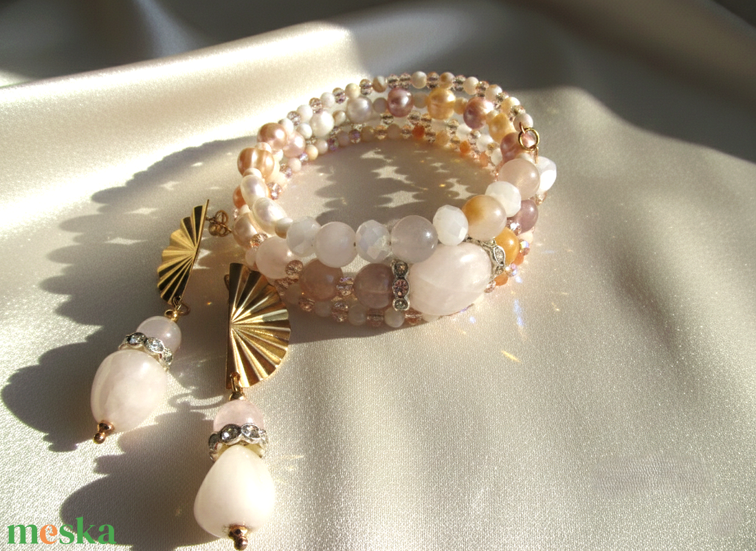 Pasztell Álom � Rózsakvarc és Kristály Többsoros Ékszerszett - ékszer - ékszerszett - Meska.hu