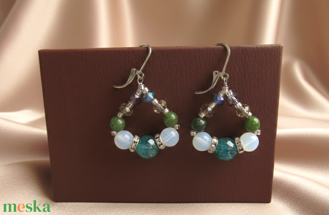 Erdő Mélye � Nagyszemű Achát és Opálfülbevaló - ékszer - fülbevaló - lógó fülbevaló - Meska.hu