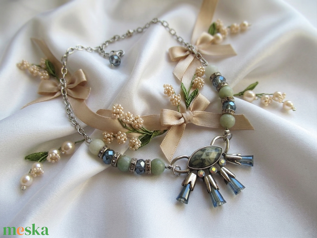 Nílus Éke � Természetes Amazonit és Rozsdamentes Acél Nyaklánc - ékszer - nyaklánc - statement nyaklánc - Meska.hu