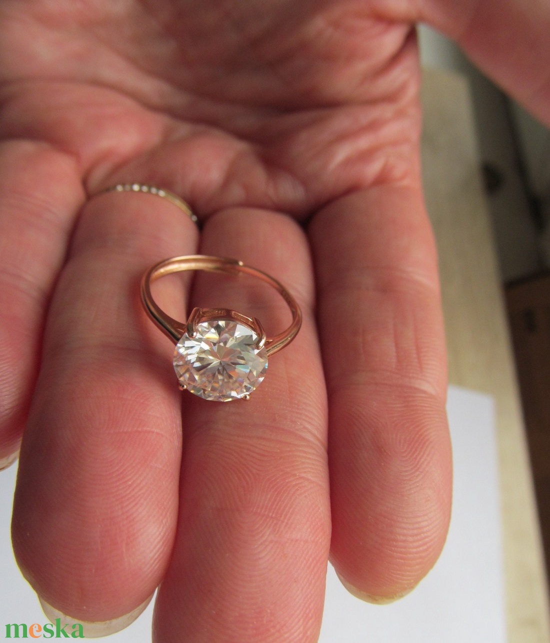 Ragyogó Elegancia �Eljegyz�si gy�rű  Állítható Moissanite Gyűrű Arannyal Futtatott Ezüsttel (4 Karát) - ékszer - gyűrű - szoliter gyűrű - Meska.hu
