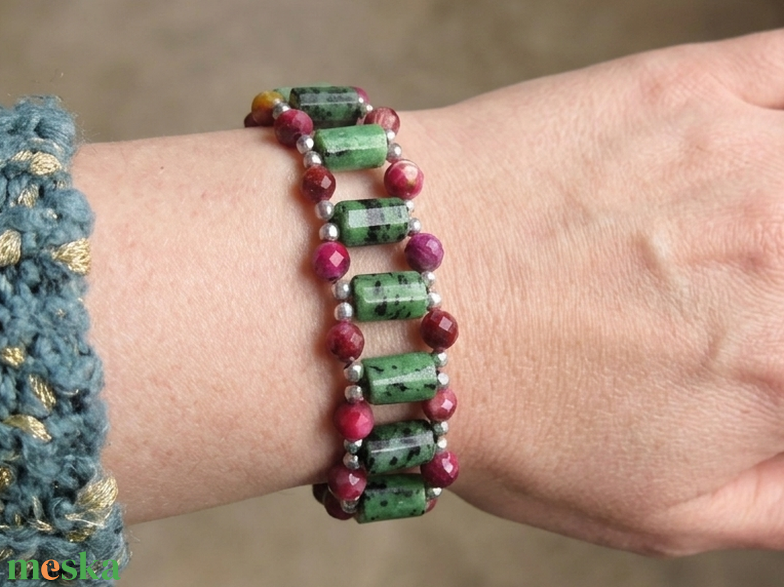 PRÉMIUM EPIDOT, AAA FUKKSZIA TIGRISSZEM ÉS HEMATIT ÁSVÁNY KARKÖTŐ - ékszer - karkötő - ásványkarkötő - Meska.hu