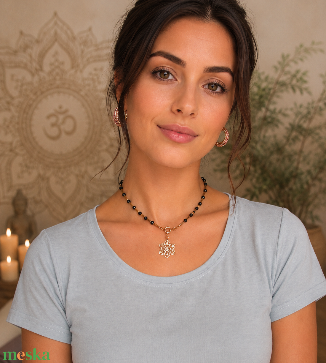 Spirituális Egyensúly � Kézműves Onyx és Aranyszínű Hematit Nyaklánc Védelmező Szimbólummedállal (42 cm) - esküvő - meghívó & kártya - esküvői pecsét, bélyegző - pecsétviasz gyöngy - Meska.hu
