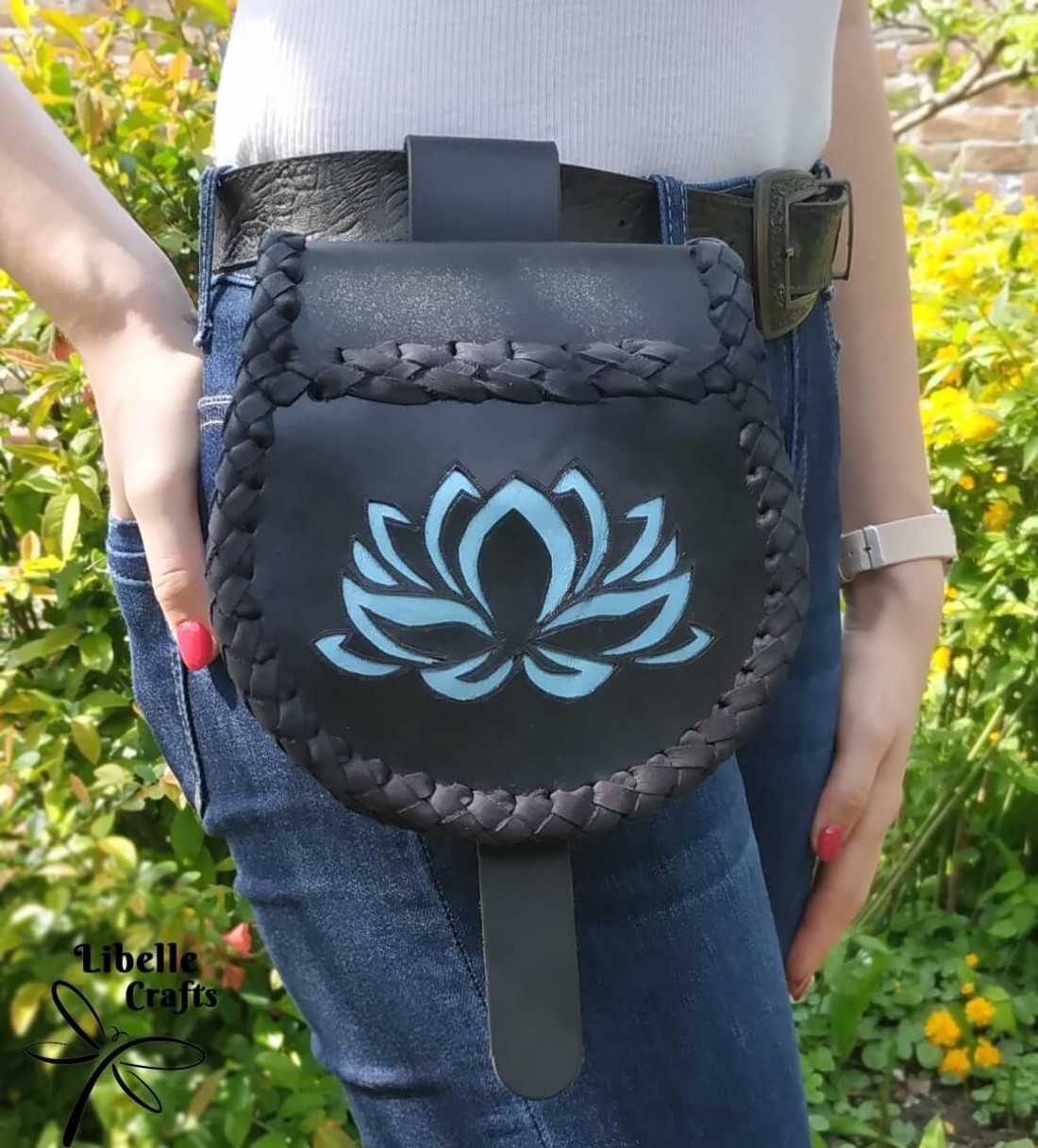 Lótuszvirágos tarsoly - táska & tok - övtáska - Meska.hu