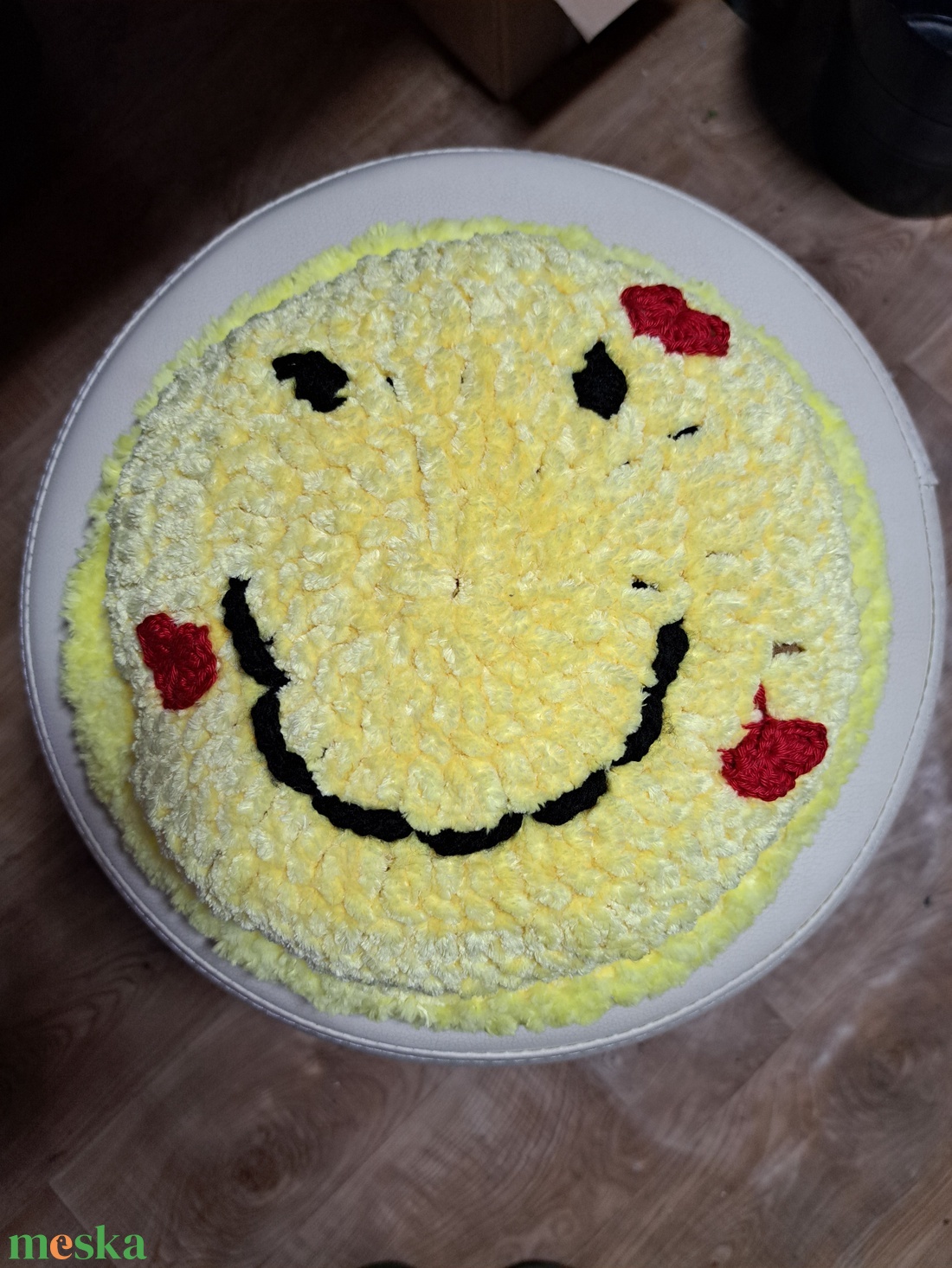 Horgolt smiley párna - játék & sport - ovis felszerelés - ovis párna, kispárna - Meska.hu Horgolt smiley párna - játék & sport - ovis felszerelés - ovis párna, kispárna - Meska.hu