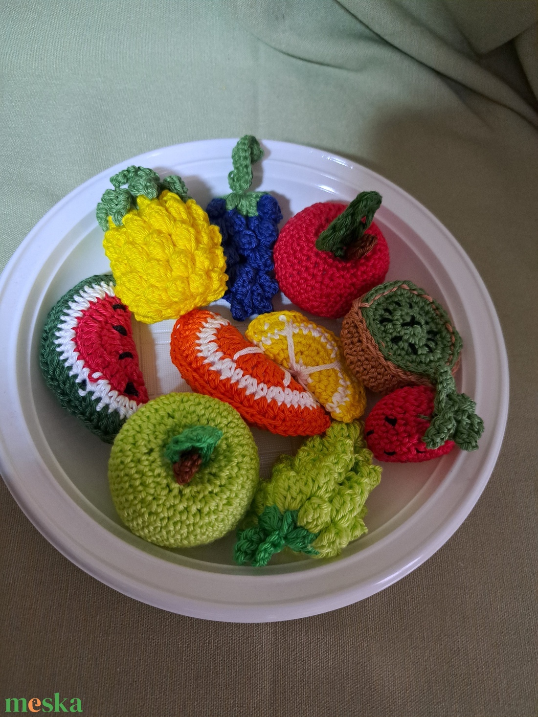 Horgolt gyümölcs szett - baba - mama - babalátogató ajándékcsomag - Meska.hu