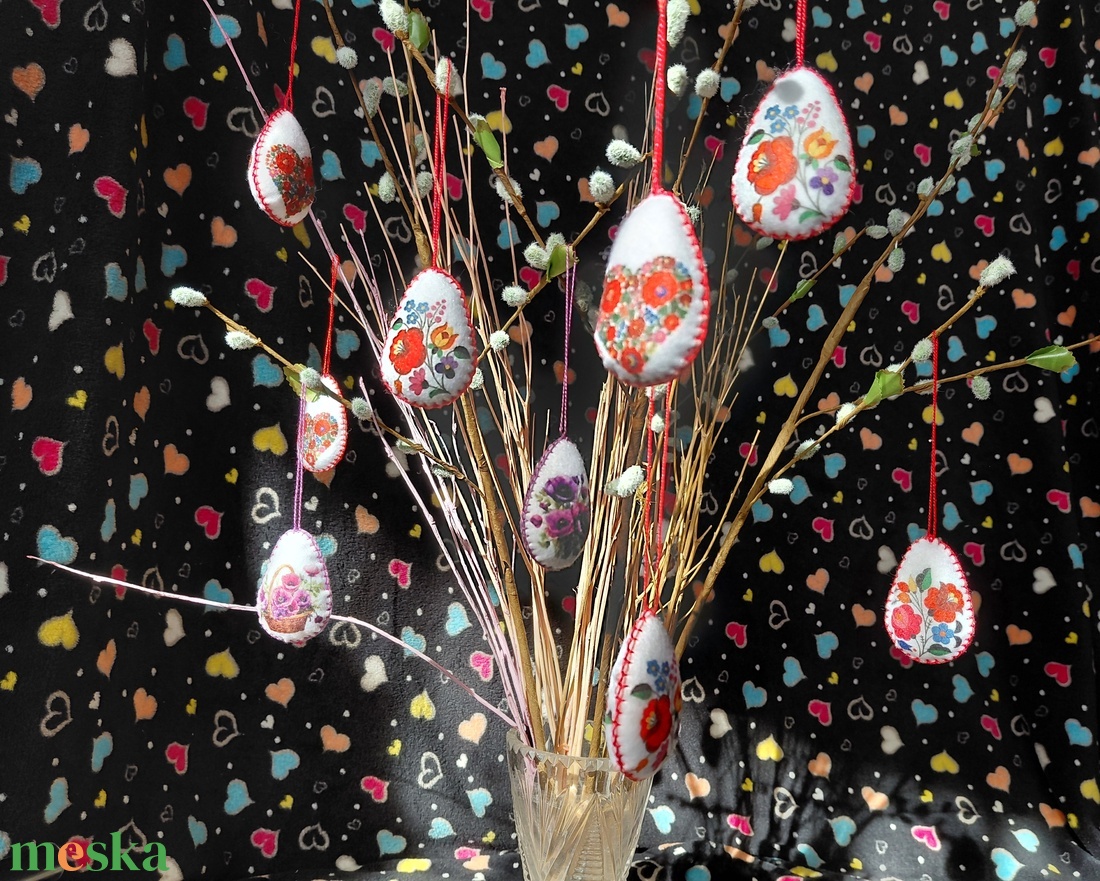 5,5 cm-es húsvéti tojások, akasztóval - ünnepi díszek, dekorációk - húsvéti díszek és dekorációk - húsvéti tojásfadíszek - Meska.hu