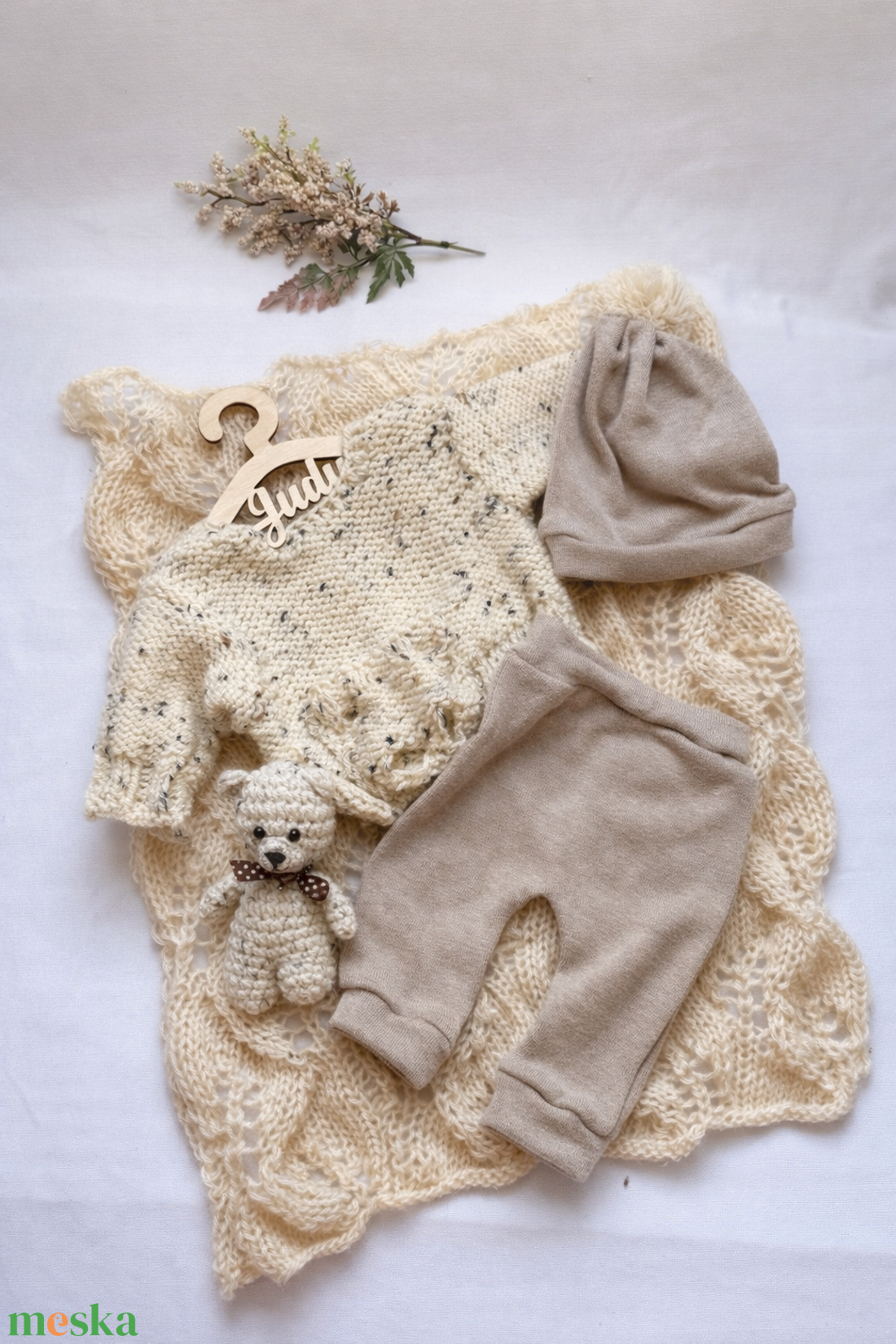 Kézzel kötött újszülött  szett 5 részes - baba - mama - babafotózás - babafotózási kellékek - Meska.hu